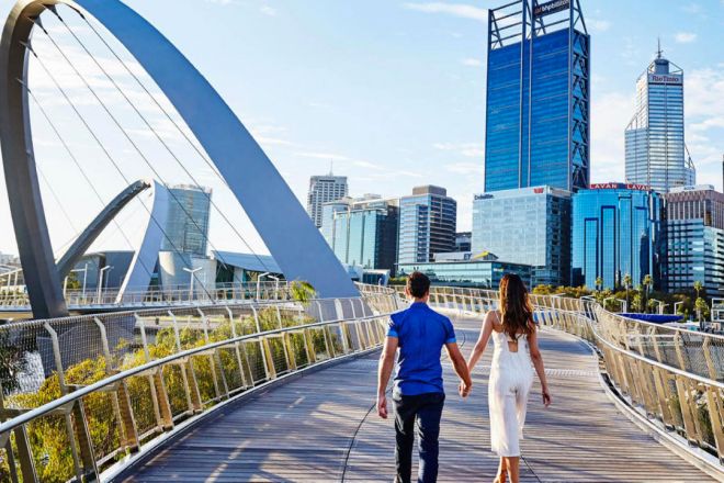 perth-pareja
